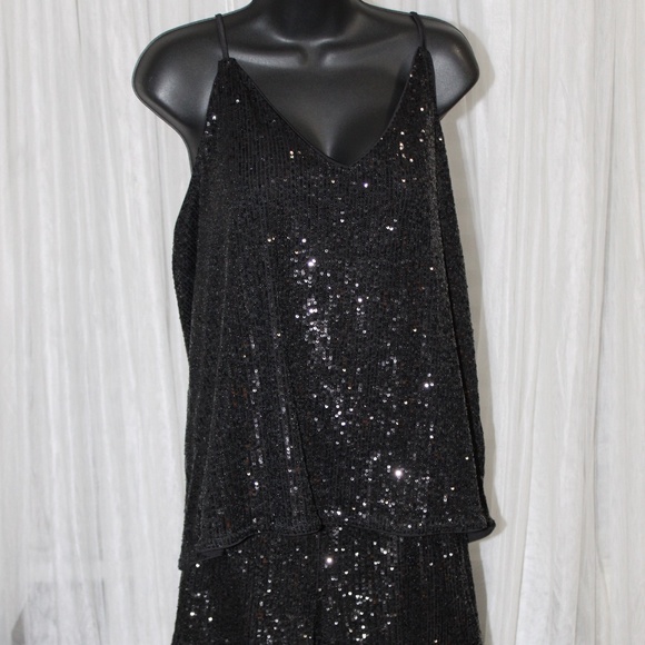 Express Black Sequin Tank Top (XL) Sleeveless Camisole and Shorts . (M) - Picture 1 of 9